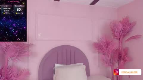 kendallbleer online show from November 2, 2025, 2:30 pm