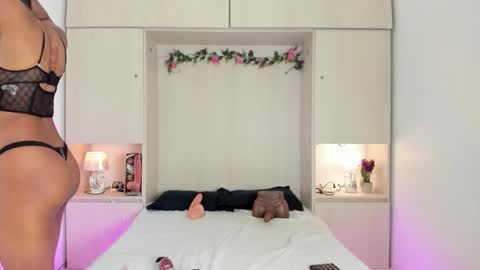 Kendal online show from December 4, 2025, 11:41 am