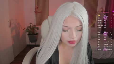 Kendall  online show from October 13, 2025, 8:53 pm