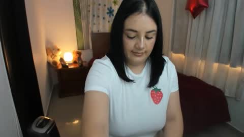 Fernanda online show from March 5, 2026, 1:18 pm