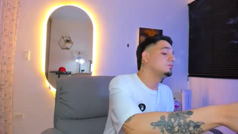 kendel_dimitri online show from March 2, 2026, 8:54 am