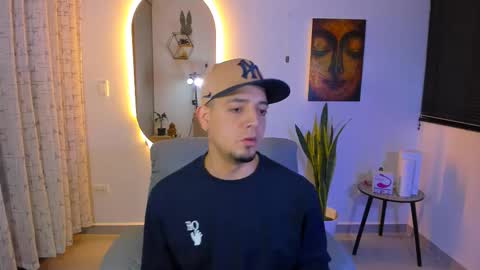 kendel_dimitri online show from March 16, 2026, 3:34 am