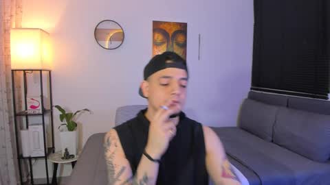 kendel_dimitri online show from May 24, 2026, 1:32 am