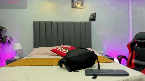 Kendra London online show from January 9, 2026, 11:13 am