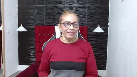 Snapshot of kendra_lust_69 chatting on January 25, 2025, 2:37 am kendra_lust_69 online show from January 25, 2025, 2:37 am