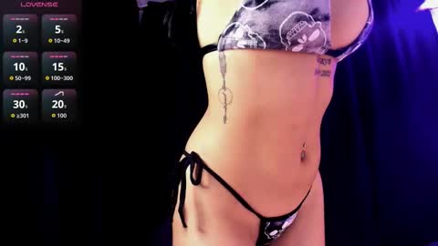 kendra_moretti2 online show from September 29, 2025, 2:11 pm