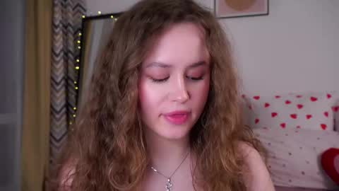 Kira online show from March 28, 2026, 9:58 pm