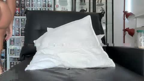 Hi Im kendra- onlyfans. isab2896 online show from April 18, 2026, 7:58 pm