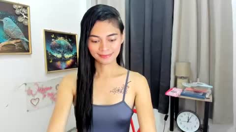 Snapshot of kendymuse chatting on July 14, 2026, 5:23 am kendy online show from July 14, 2026, 5:23 am