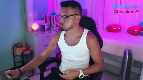 Chriss Morales online show from March 12, 2025, 12:10 am