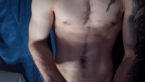 Snapshot of kennerfox77 chatting on January 17, 2025, 3:34 am Kennfox777 online show from January 17, 2025, 3:34 am