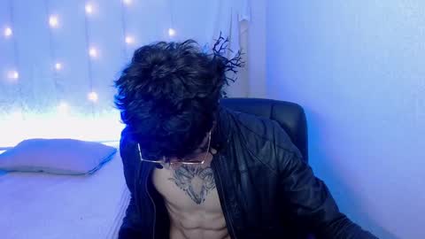 kenny online show from December 3, 2024, 6:28 pm