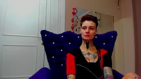 Snapshot of kennyandsellena chatting on November 24, 2025, 8:19 pm Sellena and Kenny online show from November 24, 2025, 8:19 pm