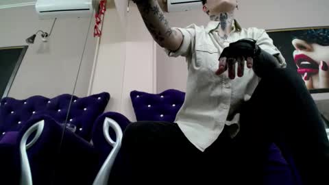 Snapshot of kennyvibe chatting on March 6, 2026, 5:42 pm kennyvibe online show from March 6, 2026, 5:42 pm