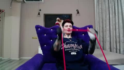 Snapshot of kennyvibe chatting on April 8, 2026, 3:45 pm kennyvibe online show from April 8, 2026, 3:45 pm