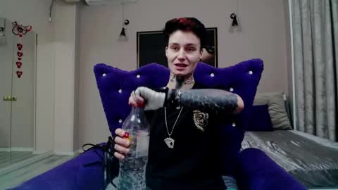 Snapshot of kennyvibe chatting on April 14, 2026, 3:18 pm kennyvibe online show from April 14, 2026, 3:18 pm