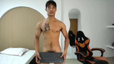 kenshi_roa online show from April 25, 2026, 3:53 am