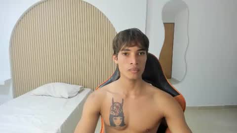 Snapshot of kenshi_roa chatting on June 10, 2026, 5:18 am kenshi_roa online show from June 10, 2026, 5:18 am