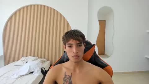 Snapshot of kenshi_roa chatting on June 11, 2026, 7:45 pm kenshi_roa online show from June 11, 2026, 7:45 pm