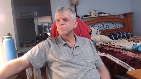 Snapshot of kent_ham chatting on December 31, 2024, 1:47 am kent_ham online show from December 31, 2024, 1:47 am