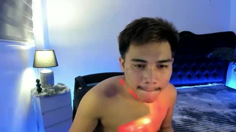 Snapshot of kenthebigcockxx chatting on October 3, 2025, 10:23 am kenji online show from October 3, 2025, 10:23 am