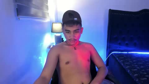 Snapshot of kenthebigcockxx chatting on October 6, 2025, 9:45 pm kenji online show from October 6, 2025, 9:45 pm