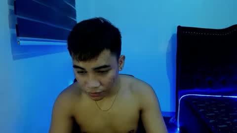 Snapshot of kenthebigcockxx chatting on October 9, 2025, 3:26 am kenji online show from October 9, 2025, 3:26 am