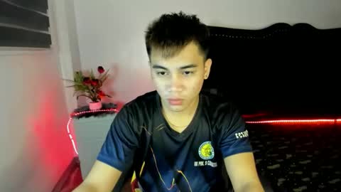 Snapshot of kenthebigcockxx chatting on October 12, 2025, 10:53 pm kenji online show from October 12, 2025, 10:53 pm