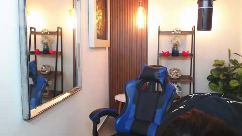 Snapshot of kenya_buhle chatting on June 6, 2026, 11:04 am Kenya Buhle online show from June 6, 2026, 11:04 am