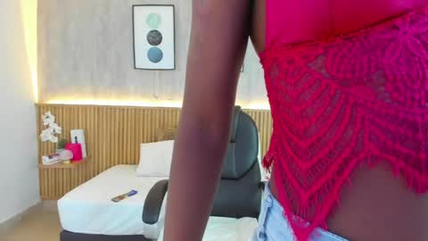 Snapshot of kenya_stone_ chatting on April 22, 2026, 7:48 pm kenya online show from April 22, 2026, 7:48 pm