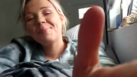 Snapshot of kenzieaspel chatting on July 8, 2026, 3:33 am Kenzie online show from July 8, 2026, 3:33 am