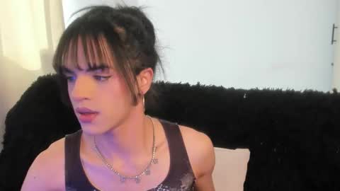 Snapshot of kerly_monroe chatting on October 24, 2025, 2:02 pm Kerly online show from October 24, 2025, 2:02 pm