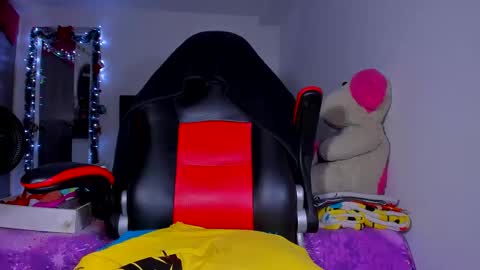 Snapshot of kerlysmith24 chatting on December 3, 2024, 9:56 pm Kerlysmith24 online show from December 3, 2024, 9:56 pm