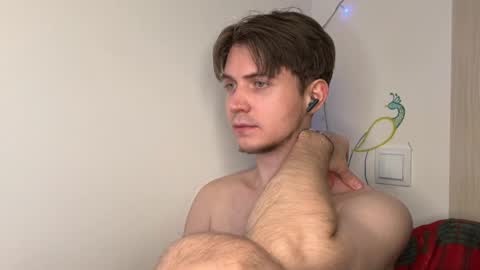 Kero online show from April 9, 2026, 10:37 pm