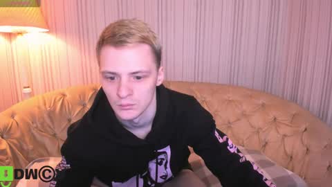 Snapshot of kerry_niki chatting on February 13, 2025, 12:21 pm kerry_niki online show from February 13, 2025, 12:21 pm