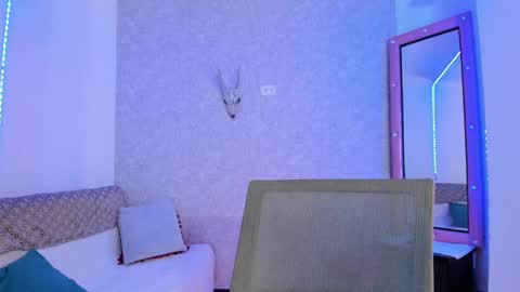 Snapshot of kervs__ chatting on January 25, 2025, 7:28 pm Kev online show from January 25, 2025, 7:28 pm