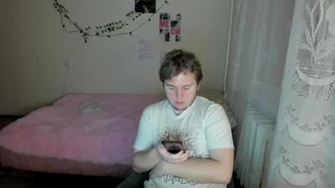Snapshot of kesh_mne chatting on April 26, 2026, 5:43 pm kesh_mne online show from April 26, 2026, 5:43 pm