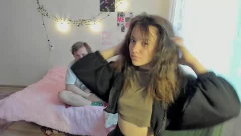 Snapshot of kesh_mne chatting on April 28, 2026, 2:00 pm kesh_mne online show from April 28, 2026, 2:00 pm