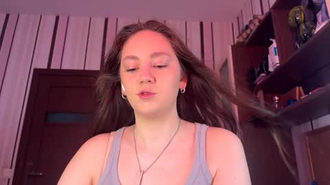 Snapshot of keshastremmel chatting on May 27, 2026, 9:50 am Ellie online show from May 27, 2026, 9:50 am