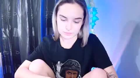 keticam online show from December 15, 2024, 8:47 pm