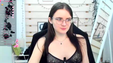 Ketrin online show from January 8, 2026, 8:22 pm