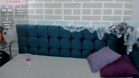 Snapshot of ketrinwhite chatting on October 23, 2025, 2:00 am KatrinaKetrin online show from October 23, 2025, 2:00 am