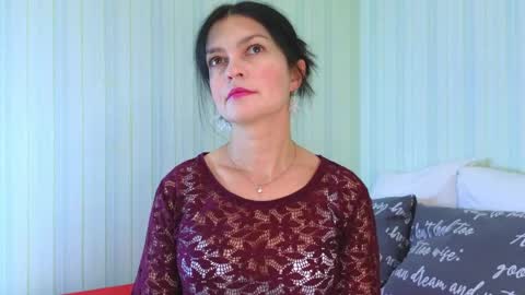 Catherine online show from January 7, 2025, 10:32 am