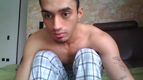 Snapshot of kevin777623 chatting on July 8, 2026, 1:37 pm kevin777623 online show from July 8, 2026, 1:37 pm