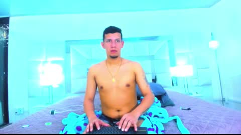 Kev online show from December 2, 2025, 12:21 pm