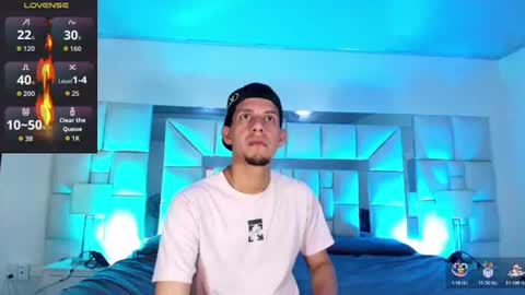 Snapshot of kevin__max_ chatting on July 24, 2026, 7:34 pm Kev online show from July 24, 2026, 7:34 pm