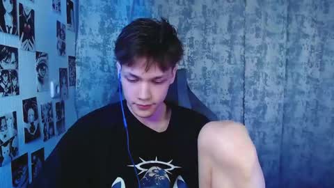 Kevin online show from November 21, 2025, 4:44 am