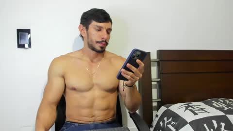 kevin_malone22 online show from April 8, 2026, 2:22 am