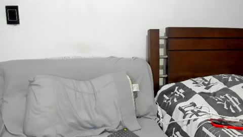 kevin_malone22 online show from June 14, 2026, 3:52 am