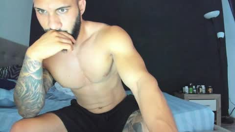 Snapshot of kevin_muscle1 chatting on June 7, 2026, 9:35 am Kevin online show from June 7, 2026, 9:35 am
